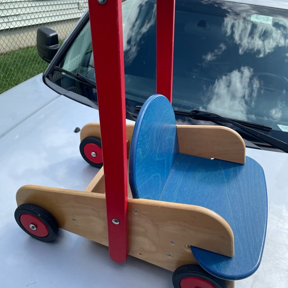 Walker Wagon - Picture 4 of 5